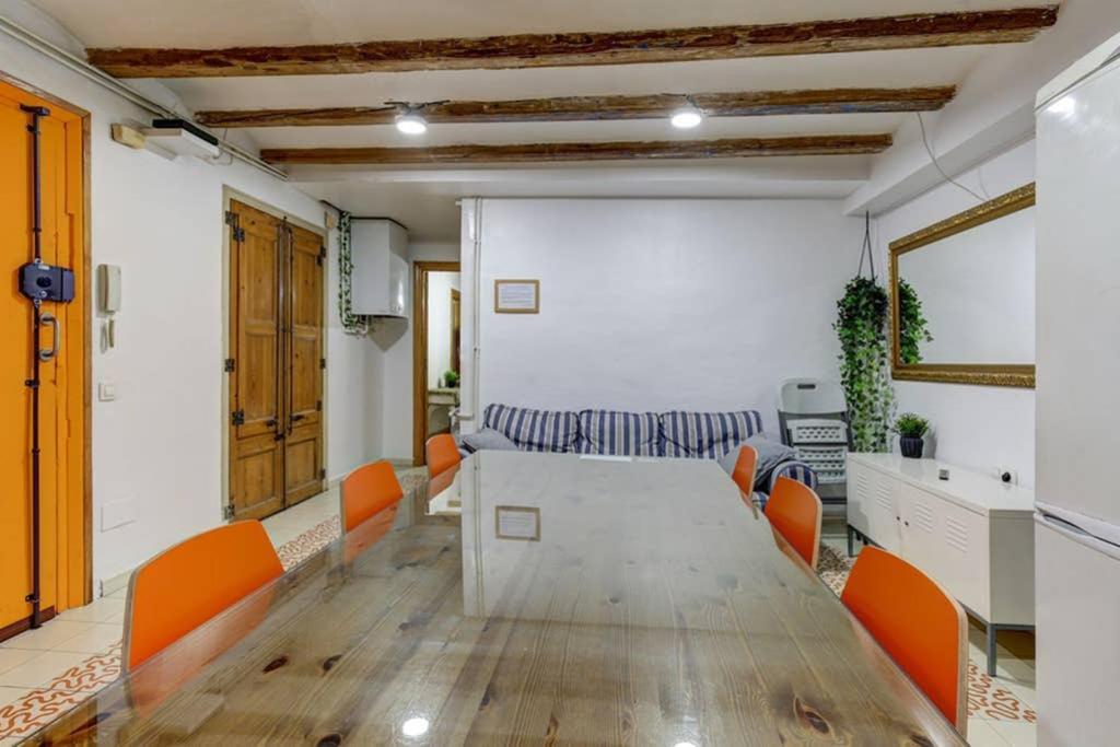 7 Pax Montserrat Ramblas Barcelona Exterior foto